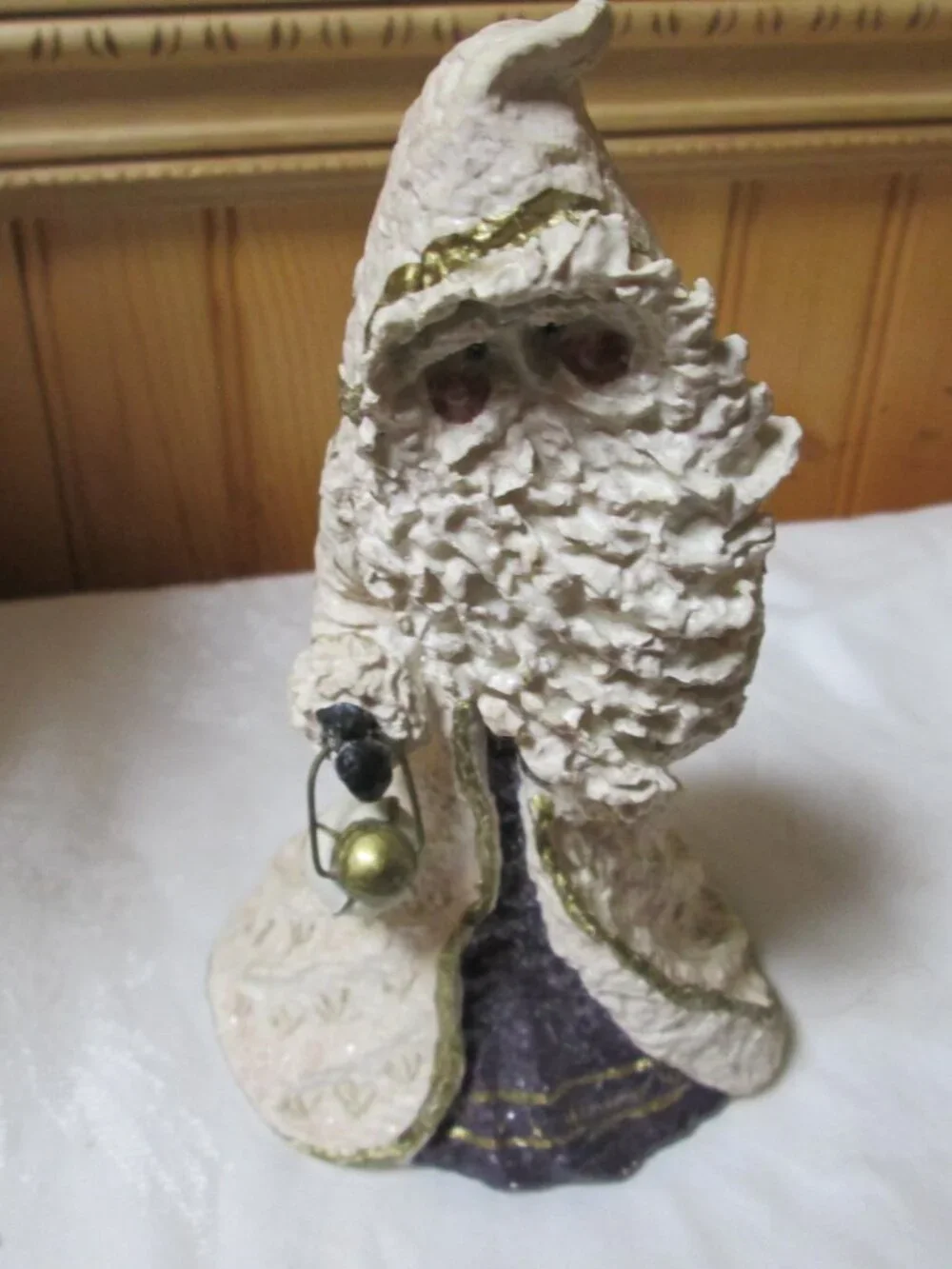 Vtg enesco Belsnickle Santa 7 in German Legend folk art 7 in santa with lantern